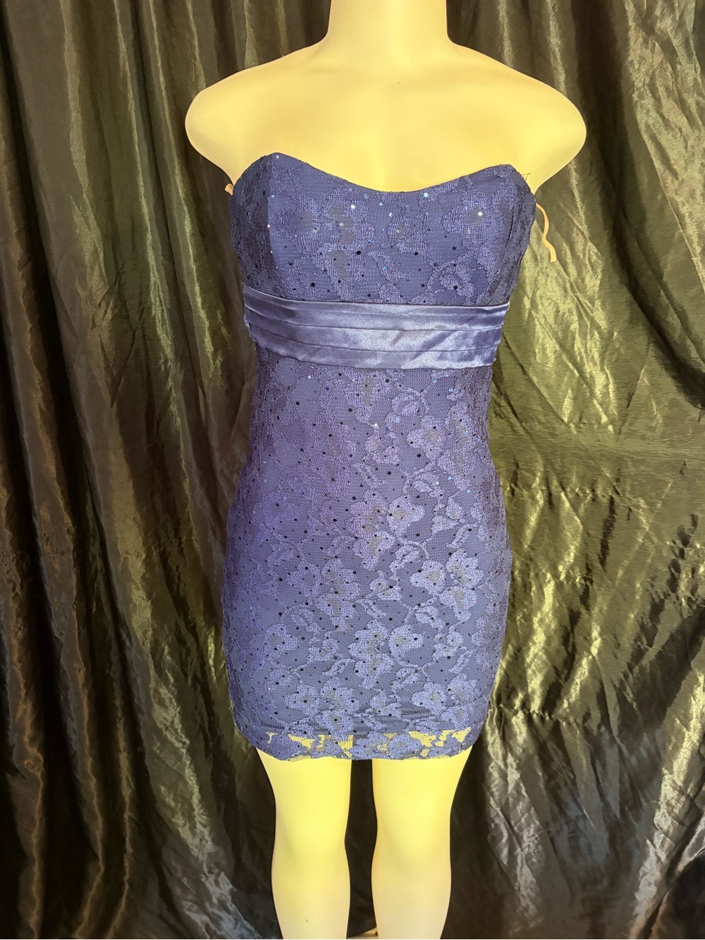 Ruby Rox Strapless Lace Mini Dress in Purple